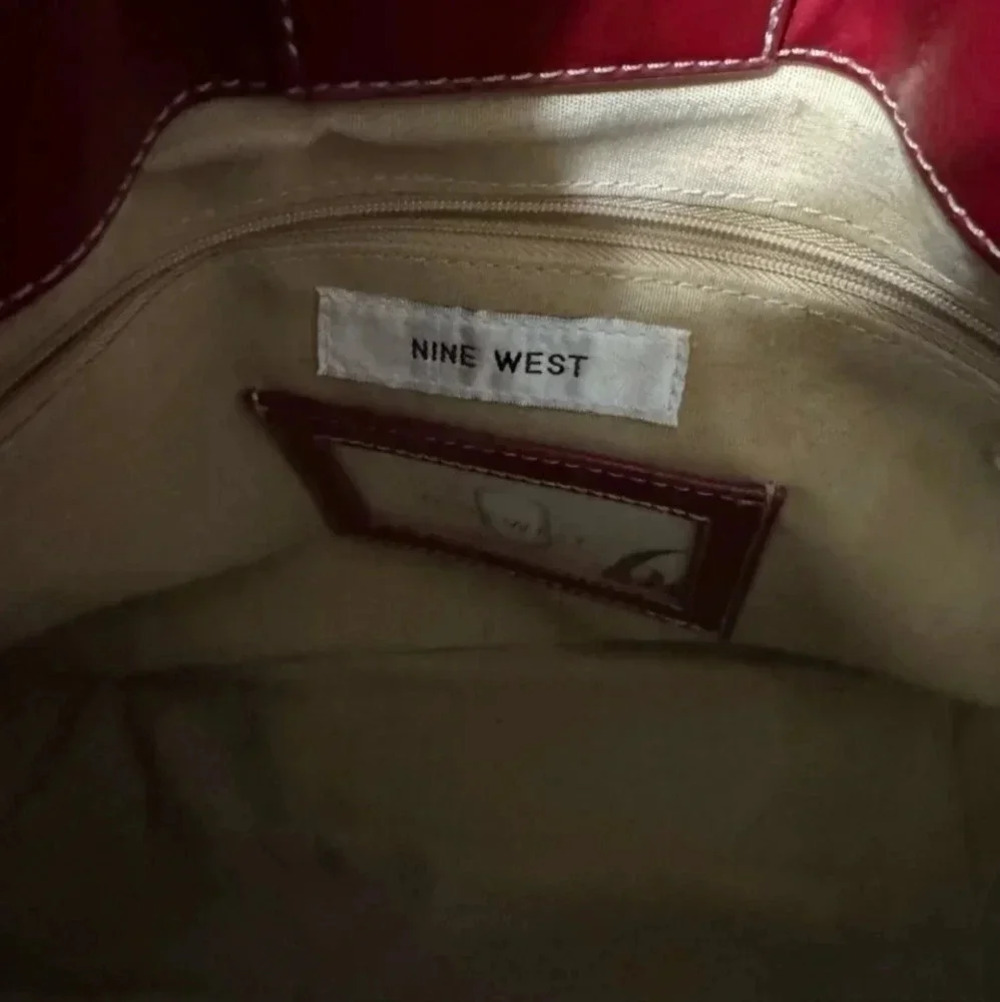 Nine west purse - Picture 7 of 7